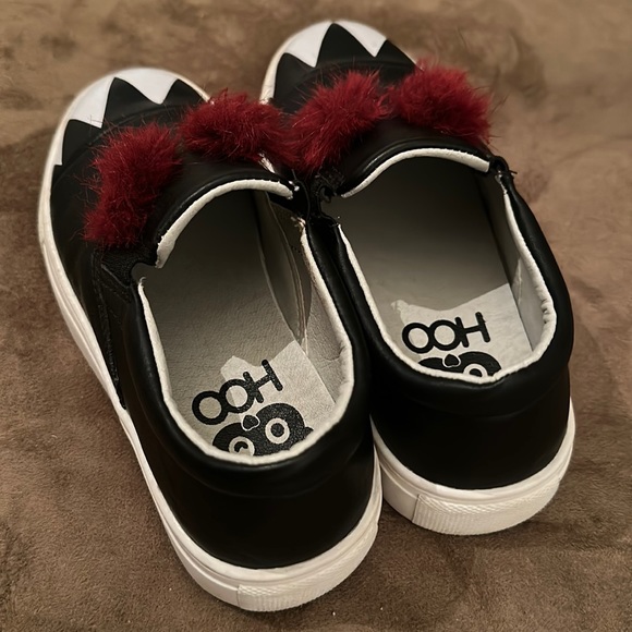 HOO Kids Charlie Monster Fur Slip-On Sneakers - Picture 4 of 7